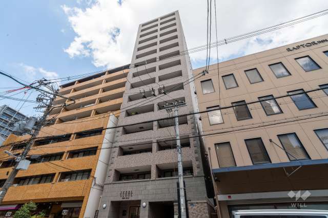 リーガル南船場2の外観（南東側から）