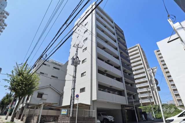 レジデンス大阪城前の外観（南東側から）