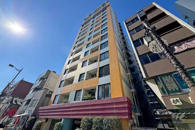 アルシオン浅草国際通りの外観（北東側から）