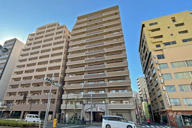 日神パレステージ三ノ輪国際通りの外観（北東側から）