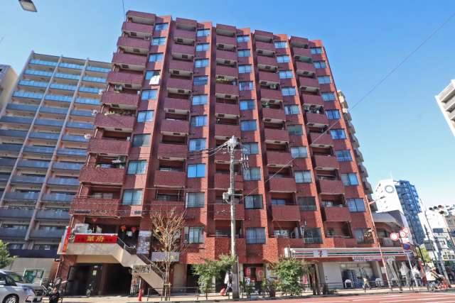 鶯谷タウンプラザの外観（南東側から）