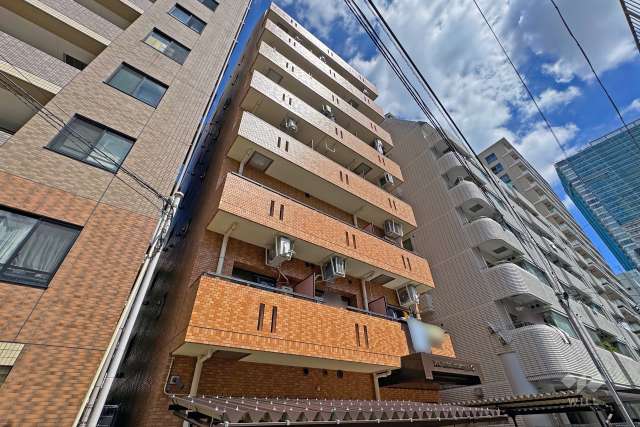 ライオンズマンション上野松が谷第2の外観（南西側から）