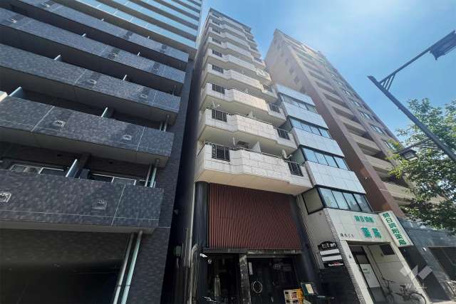 ルシール雷門の外観（北西側から）　