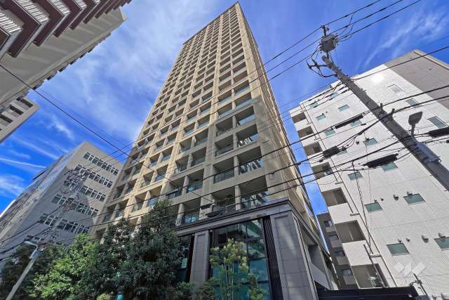 大江戸タワーレジデンスの外観（南側から）