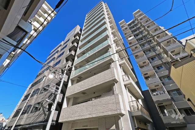 クリオ浅草橋の外観（南西側から）