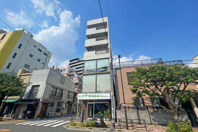 オザキマンションの外観（南東側から）