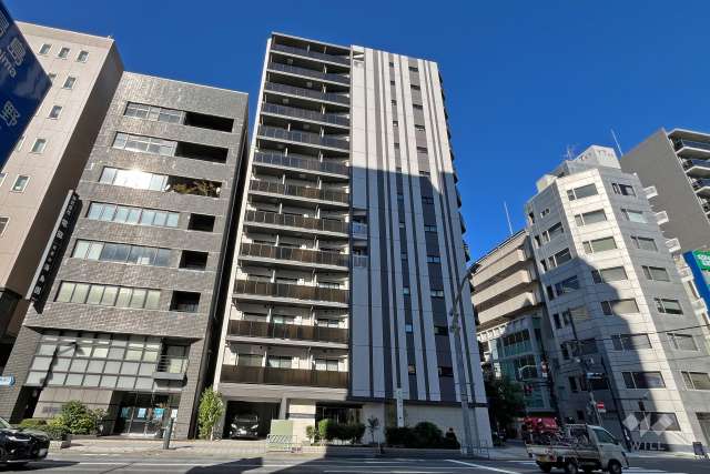 ステージグランデ秋葉原の外観（南側から）