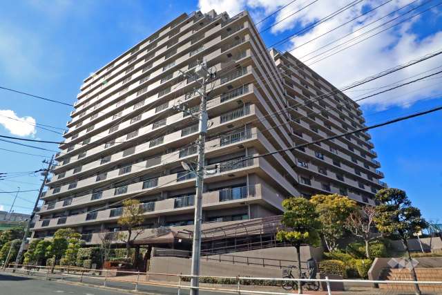 青砥東パークホームズの外観（南東側から）