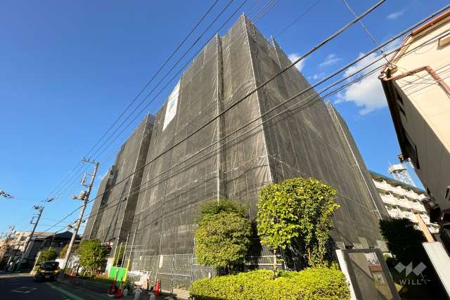 ヴィルヌーブ新小岩の外観（南西側から）※2024年11月現在、大規模修繕工事中