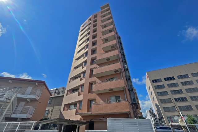 アスコットパーク新小岩の外観（北側から）