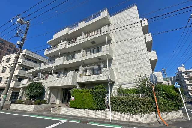 コスモ金町壱番館の外観（南西側から）