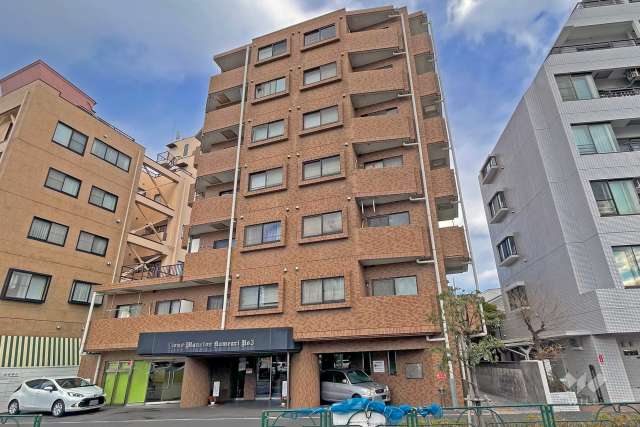 ライオンズマンション亀有第3の外観（南西側から）