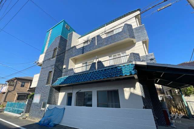 あすなろマンションの外観（南東側から）