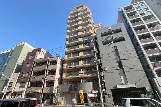 藤和シティホームズ根津の外観（南側から）