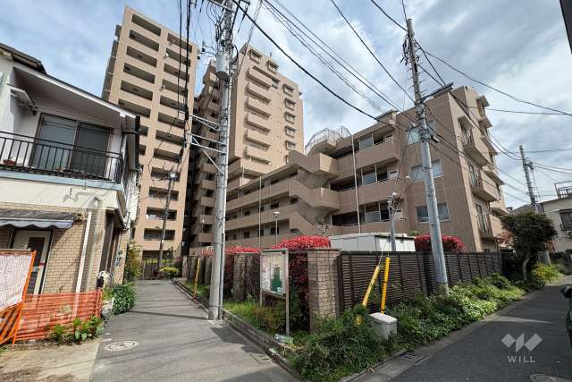 菱和パレス目白台グラーサの外観（北西側から）