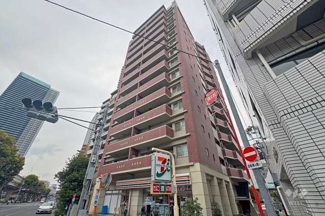 イトーピアマイズ池袋の外観（南東側から）