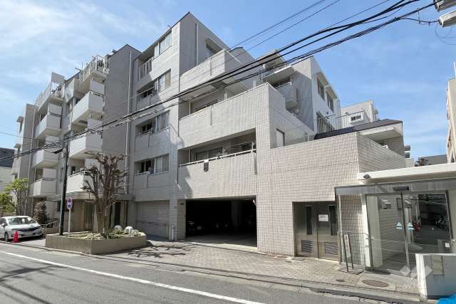 ハイツ面影橋の外観（北東側から）