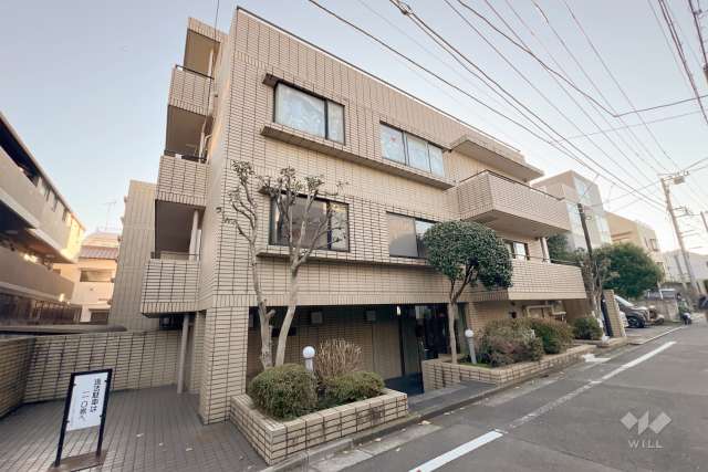 パラシオン椎名町の外観（北東側から）