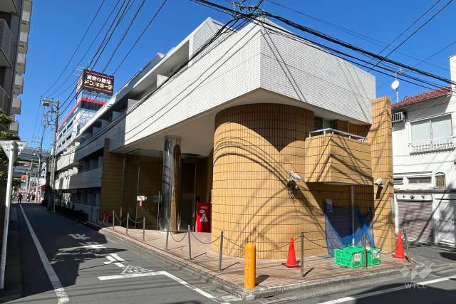 メゾン池袋（池袋本町2丁目）の外観（南東側から）