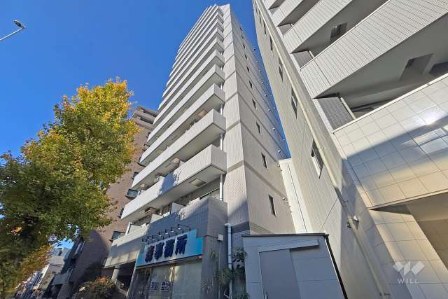 ウィン池袋の外観（南側から）