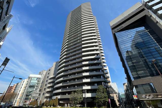 ルミナリータワー池袋の外観（南西側から）