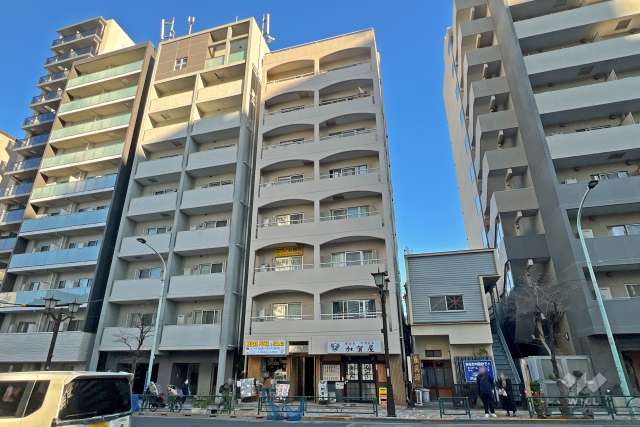 駒込千成オリエントコートの外観（西側から）