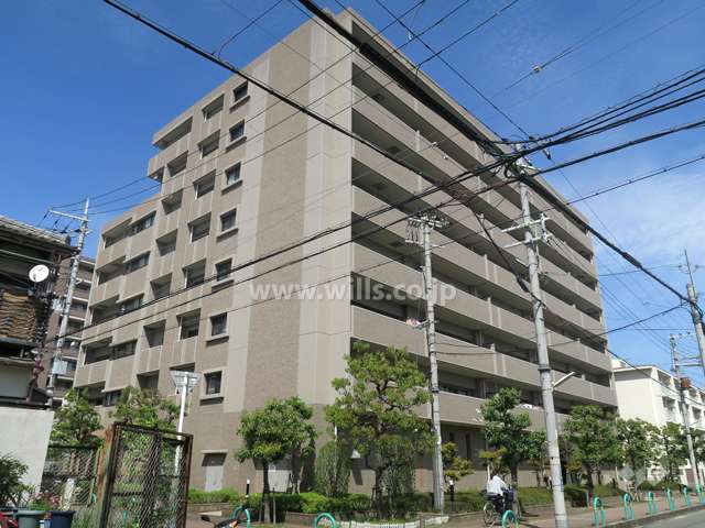 ファミール茨木舟木町弐番館の外観（南西側から）