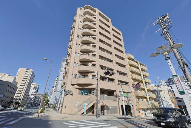 セントファミーユ夕陽丘の外観（南西側から）