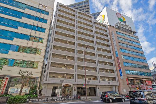 エスリード難波駅前の外観（南東側から）