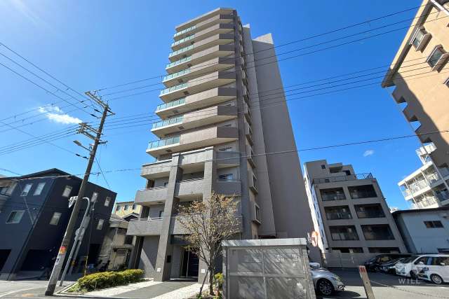 ロイヤルアーク城東野江の外観（北東側から）　　