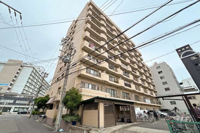 パークプラザ森小路の外観（南西側から）