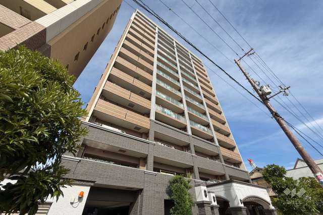 ザ・パークハウス関目の外観（南西側から）