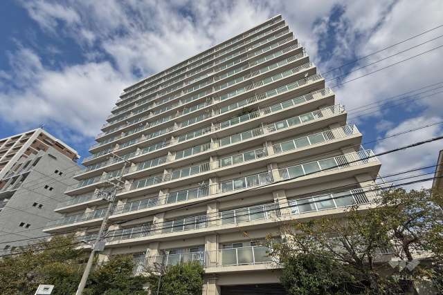 ファミール京橋の外観（南東側から）