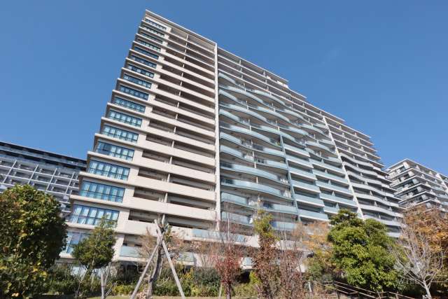 晴海フラッグシービレッジA棟の外観(南側から)