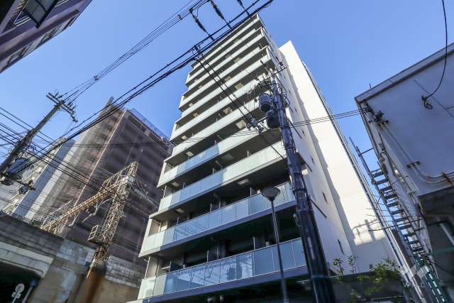 ファーストフィオーレ天王寺筆ヶ崎EYEの外観（南西側から）