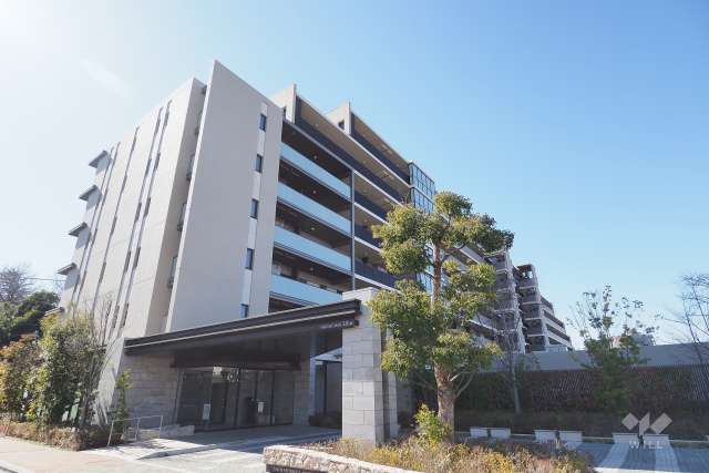 リーフィアレジデンス杉並井草森公園の外観（北東側から）