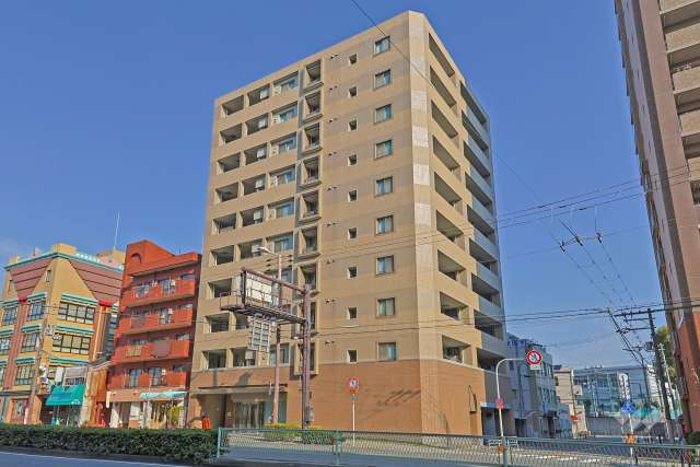 D'クラディア阿倍野の外観（南西側から）