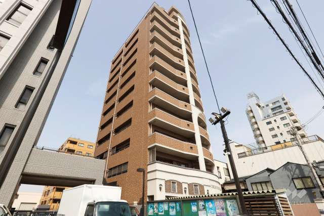 セレッソコート阿倍野の外観（南東側から）