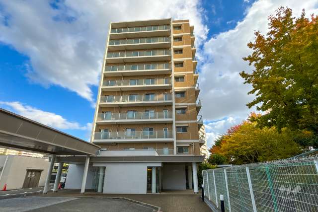 エクステラス日生中央ウエストテラスの外観（北西側から）