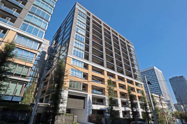 三田ガーデンヒルズサウスヒルの外観(南西側から)