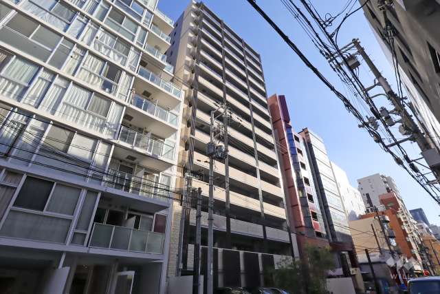 シエリア大阪天満橋の外観(北西側から)