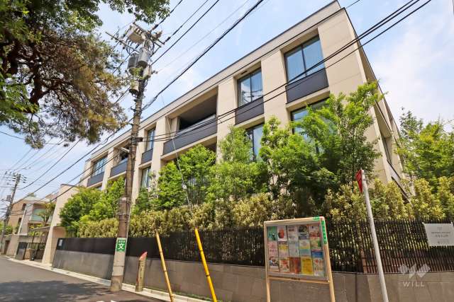 グランドメゾン渋谷大山町の外観(南西側から)