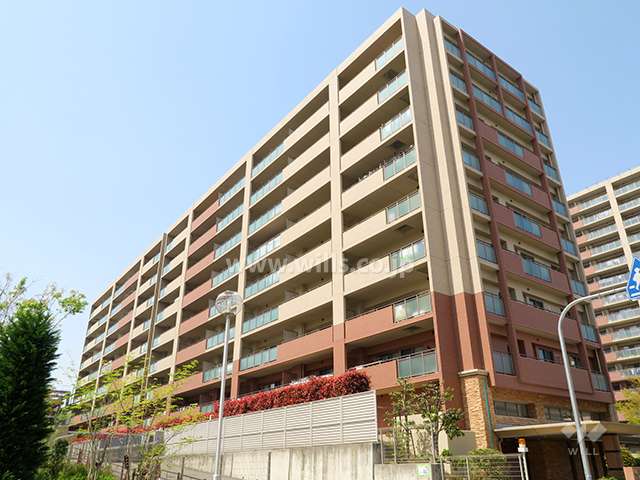 ラセラ高槻サウスコート