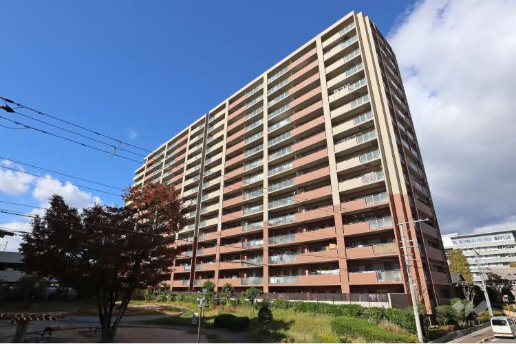 ラセラ高槻ノースコート