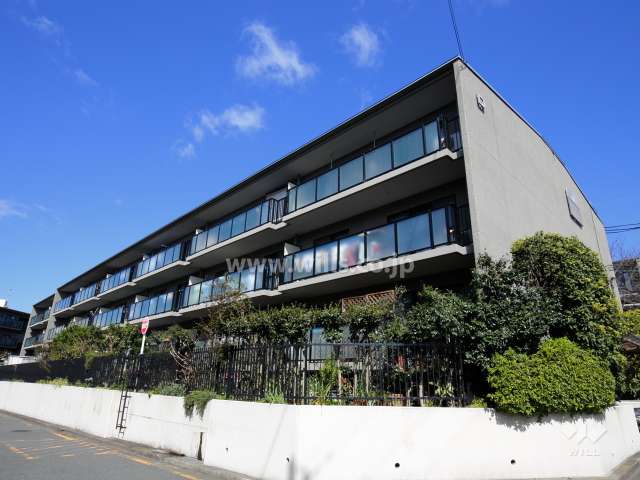 南春日丘プライムタウンD棟