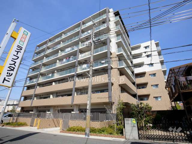 プレサンスロジェ東灘青木