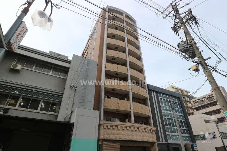 プレサンス栄ラグジュ