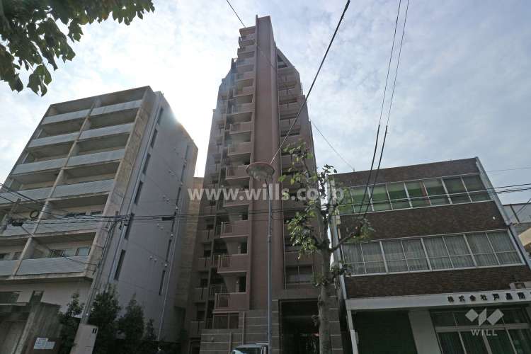 ファミール上前津