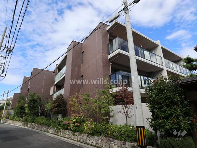 グランドメゾン東山公園