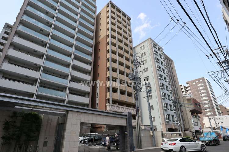 プレサンス泉シティアーク